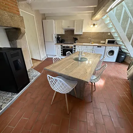 A La Campagne Дом отдыха Secondigny