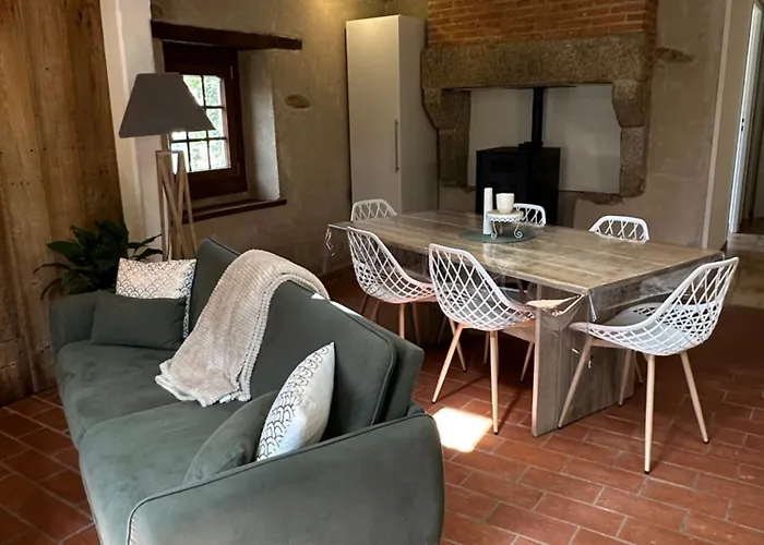 بيت للعطل A La Campagne Secondigny