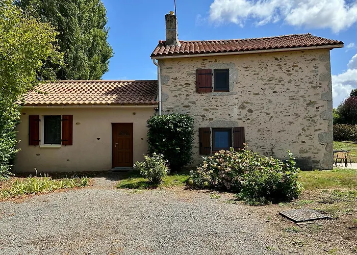 بيت للعطل A La Campagne